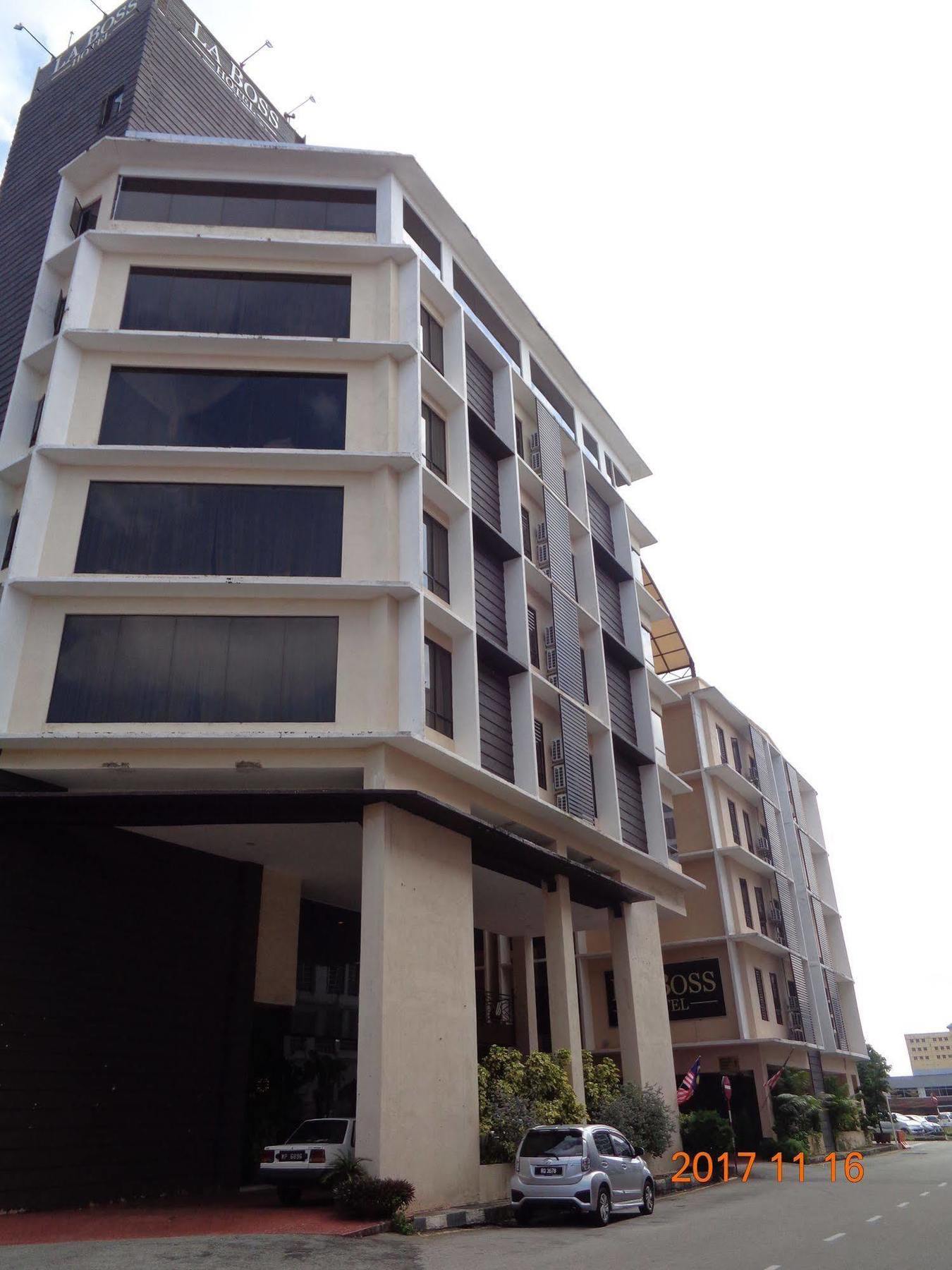 La Boss Hotel Malakka Dış mekan fotoğraf