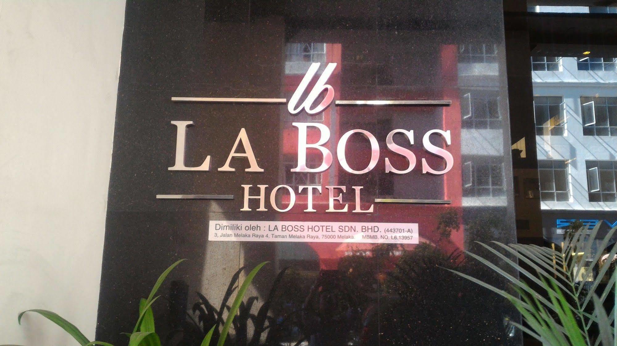 La Boss Hotel Malakka Dış mekan fotoğraf